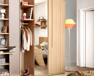 Graphic wardrobe with 2 hinged doors